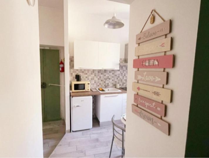 Chez Bois - Suite Apartment Capodimonte Napoli Eksteriør bilde